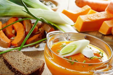 秋季多喝汤，全家都健康！最适合秋季的几款养生汤推荐！
