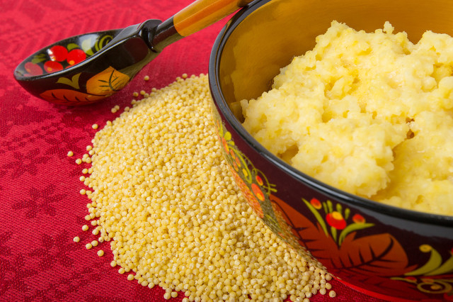 玉米粥和小米粥哪个热量高？玉米粥和小米粥的好处