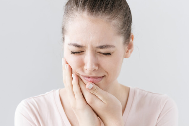 牙痛的原因有哪些