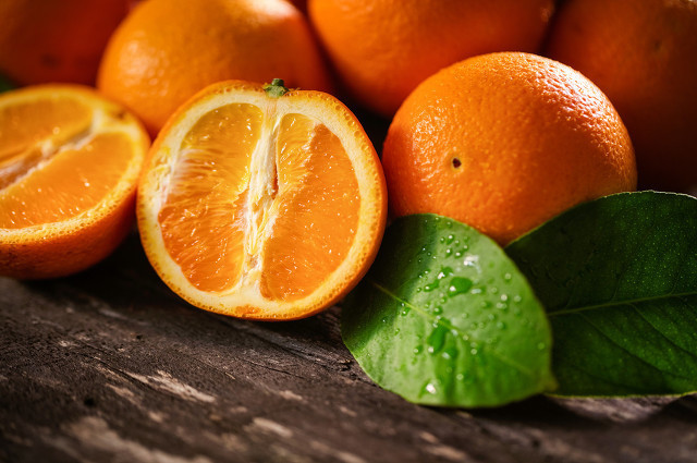 橙子皮能泡水喝吗