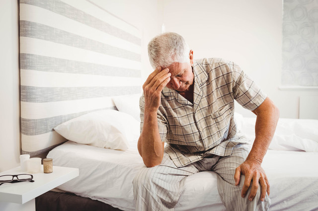 老年人头晕耳鸣是什么原因？怎么缓解头晕耳鸣？