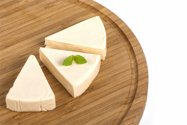 奶豆腐是不是奶酪？奶豆腐的营养价值