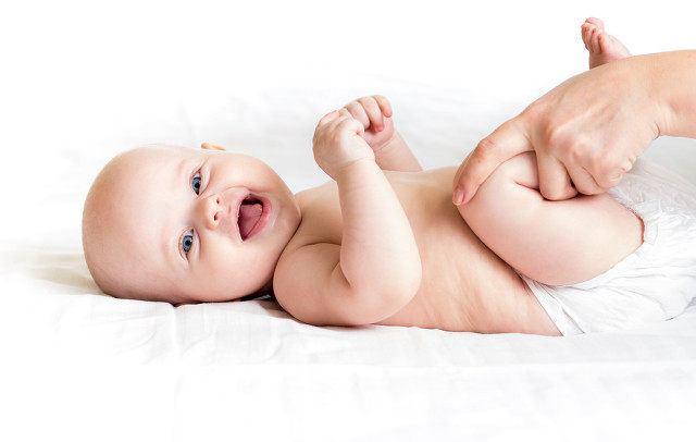 冬天要注重给宝宝护肤，怎么给宝宝挑选护肤品?