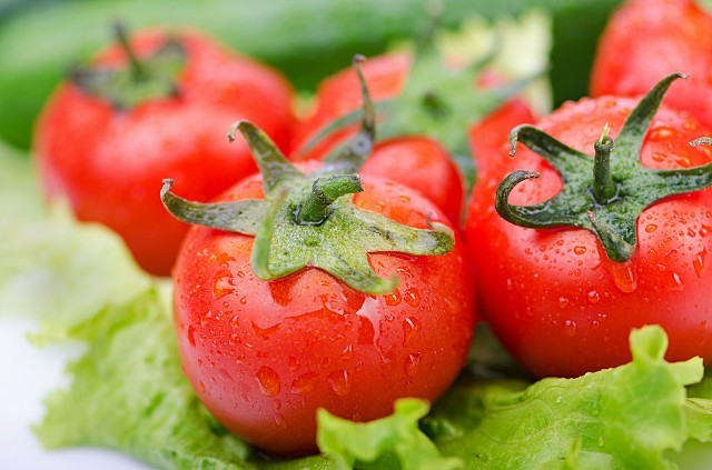 半熟的西红柿能吃吗