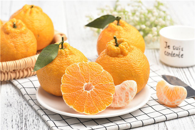 丑橘和耙耙柑的区别