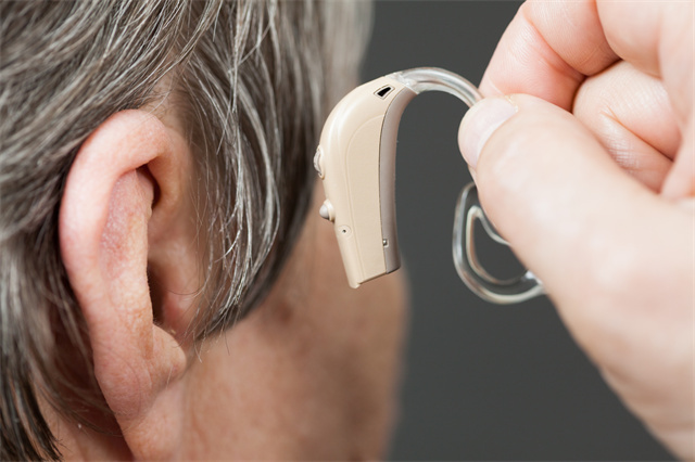 助听器会不会越戴越聋