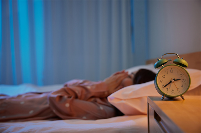 长期睡眠不足会影响听力吗？睡眠不足的危害比你想象的更大”